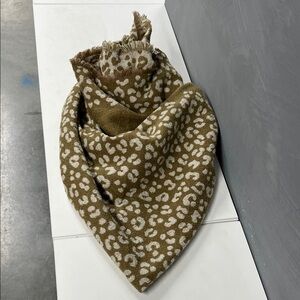 Madewell Large Reversible Leopard Print Scarf
